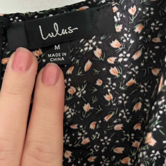 Lulu's High-Low Ruffled Floral Sundress - Picture 5 of 9